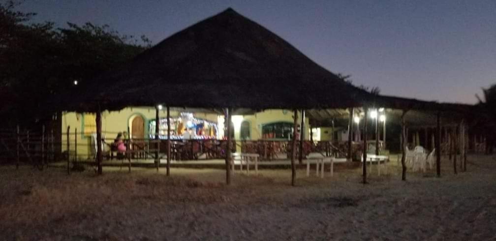 Pic-Nic Beach Corn Island Little Corn Island Exterior photo