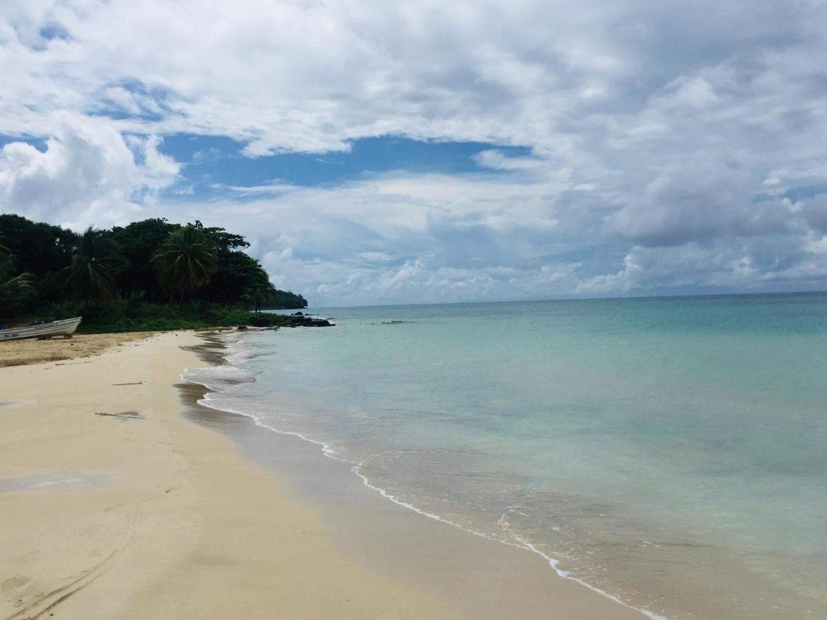 Pic-Nic Beach Corn Island Little Corn Island Exterior photo
